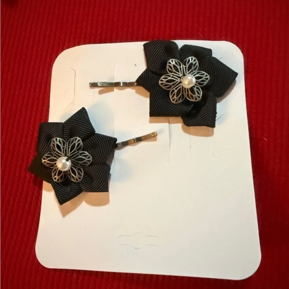 Black Floral Hair Clips
